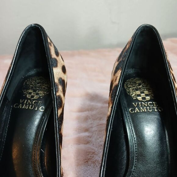 Vince Camuto Brown and Black Heels with Animal Print - Picture 8 of 9